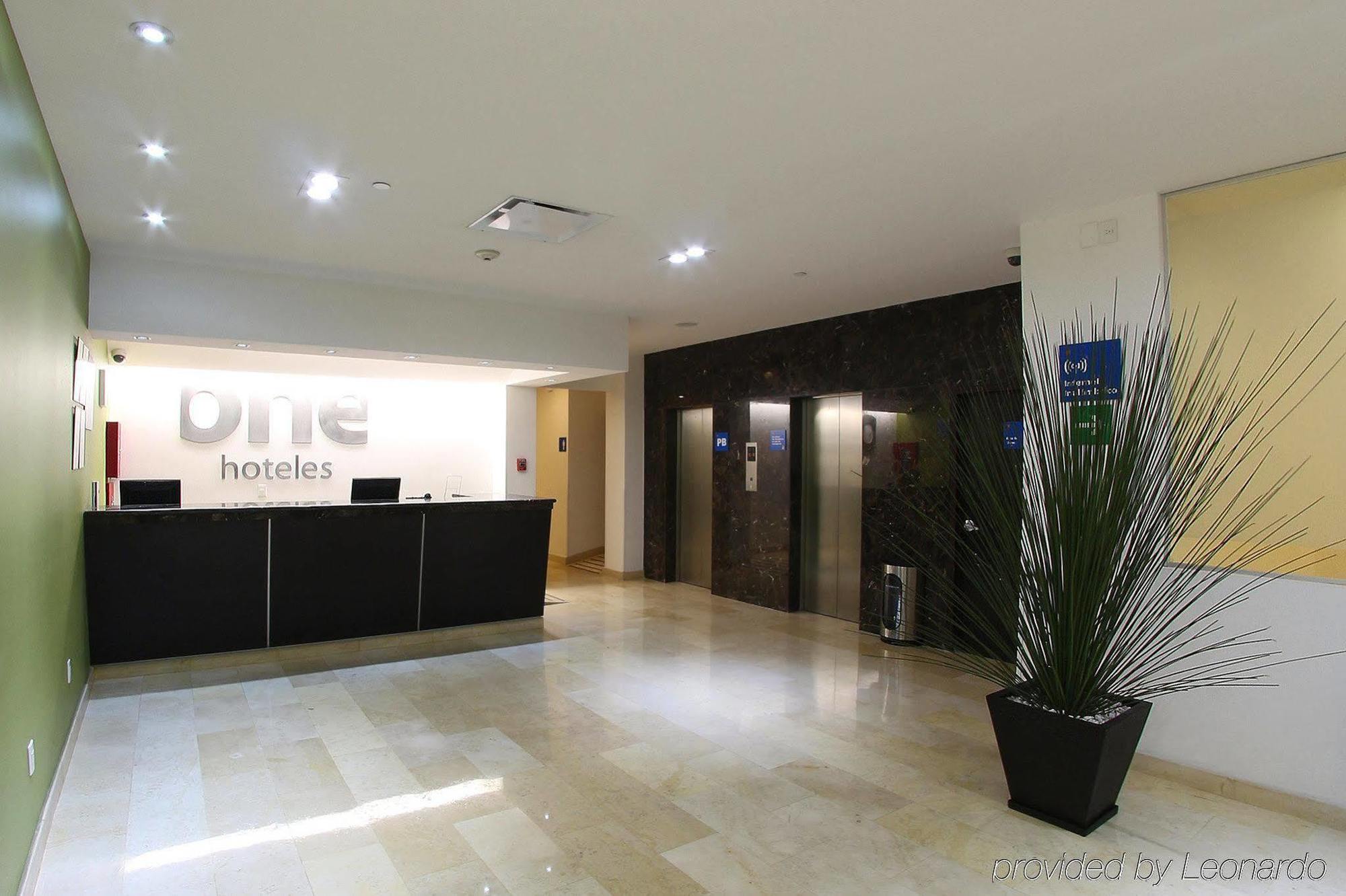 One Culiacan Forum Interior foto